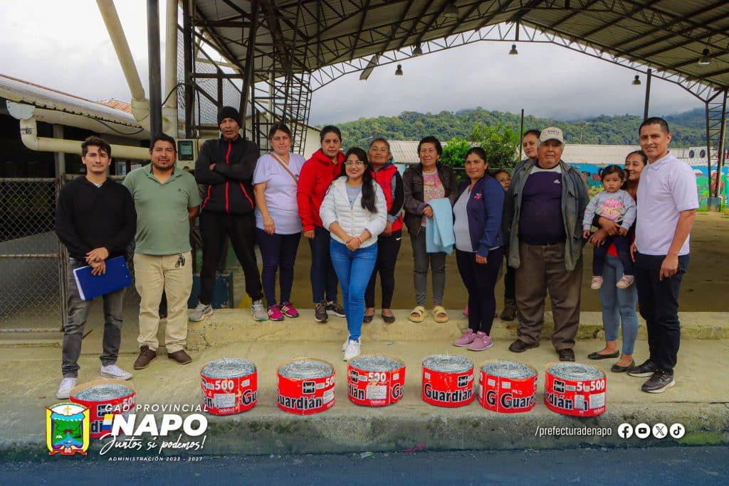 segunda entrega del proyecto de plantas agroforestales y alambre de púas – parroquia san francisco de borja