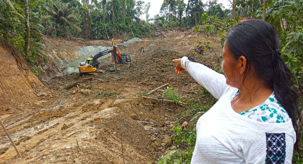 web apertura de 1.1 km de via a san gabriel puerto napo